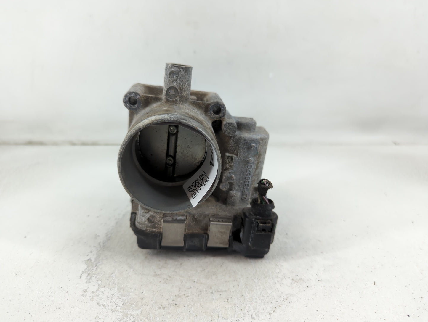 2019-2021 Volkswagen Jetta Throttle Body P/N:03F 1330620 Fits Fits 2016 2017 2018 2019 2020 2021 OEM Used Auto Parts - Oemus