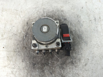2019 Volkswagen Jetta ABS Pump Control Module Replacement P/N:5Q0 614 517 DG Fits OEM Used Auto Parts