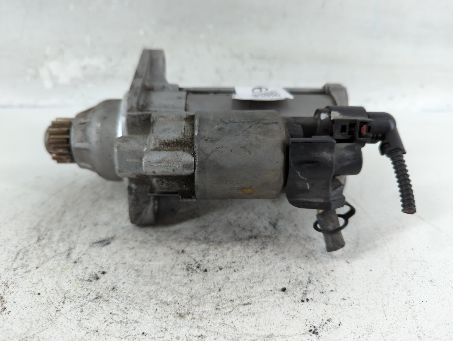 2019-2021 Volkswagen Jetta Car Starter Motor Solenoid OEM P/N:27082018 0AM 911 023 N Fits Fits 2019 2020 2021 OEM Used Auto 