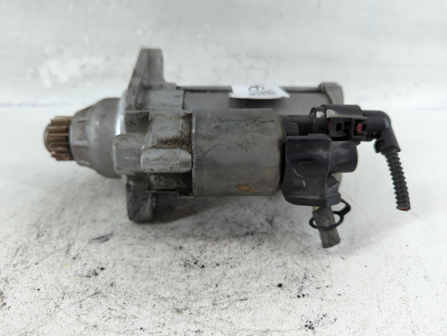 2019-2021 Volkswagen Jetta Car Starter Motor Solenoid OEM P/N:27082018 0AM 911 023 N Fits Fits 2019 2020 2021 OEM Used Auto 
