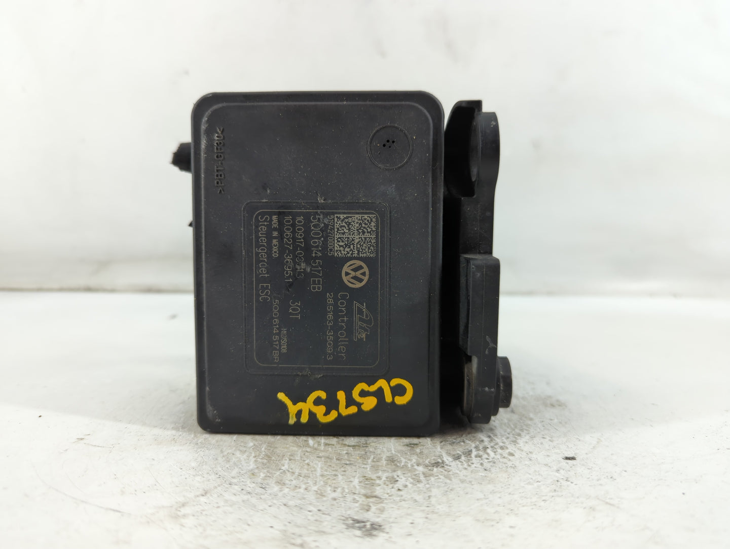2019 Volkswagen Jetta ABS Pump Control Module Replacement P/N:5Q0 614 517 EB Fits OEM Used Auto Parts - Oemusedautoparts1.co