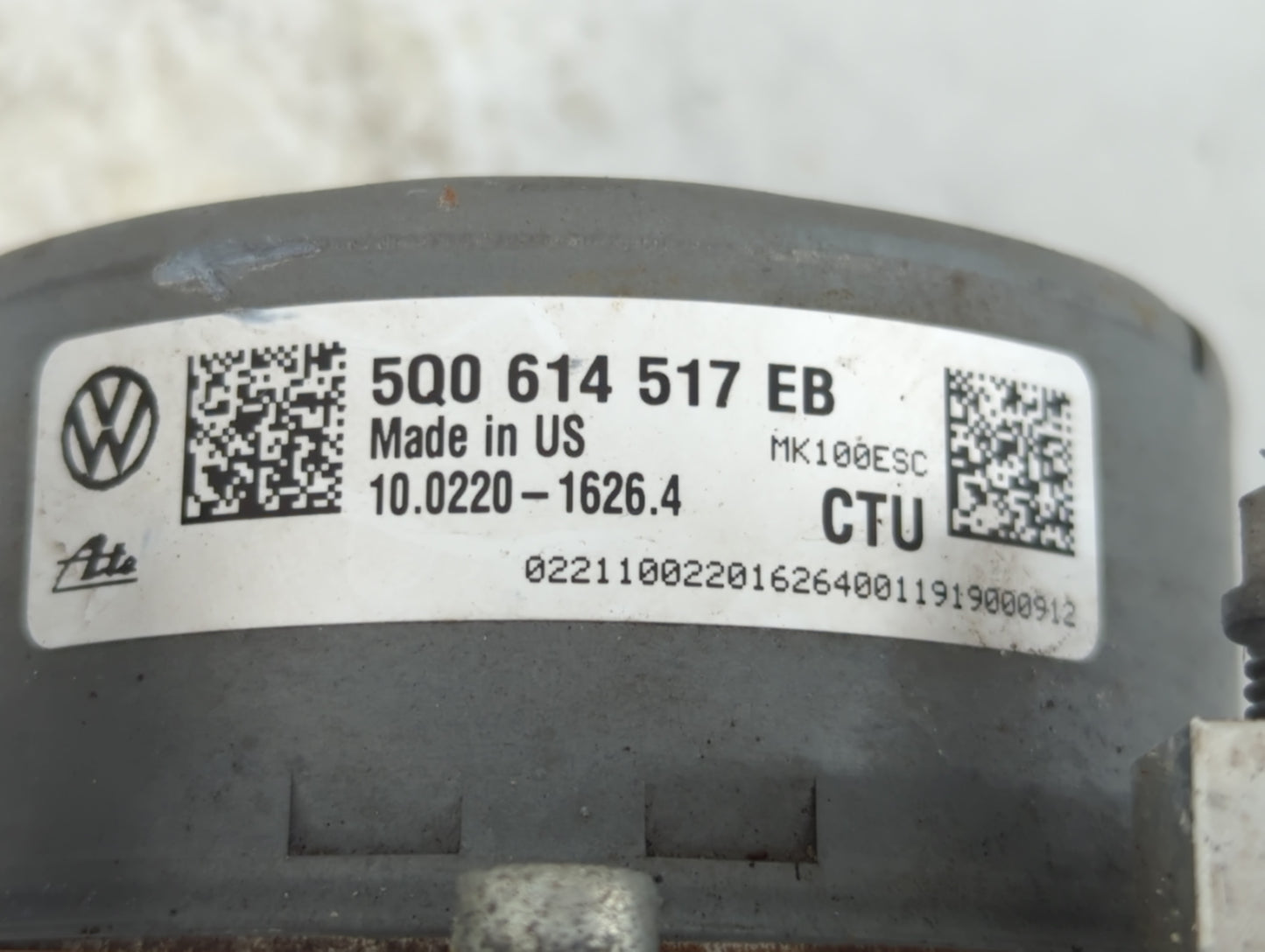 2019 Volkswagen Jetta ABS Pump Control Module Replacement P/N:5Q0 614 517 EB Fits OEM Used Auto Parts - Oemusedautoparts1.co