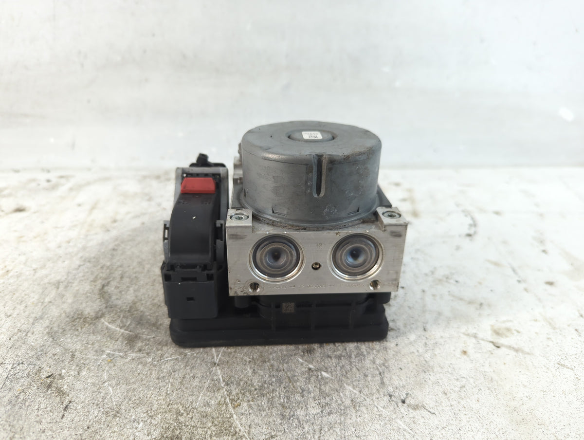 2019 Volkswagen Jetta Anti-Lock Brake ABS Pump Module Actuator OEM P/N:5Q0 614 517 EB Fits OEM Used Auto Parts - Oemusedauto