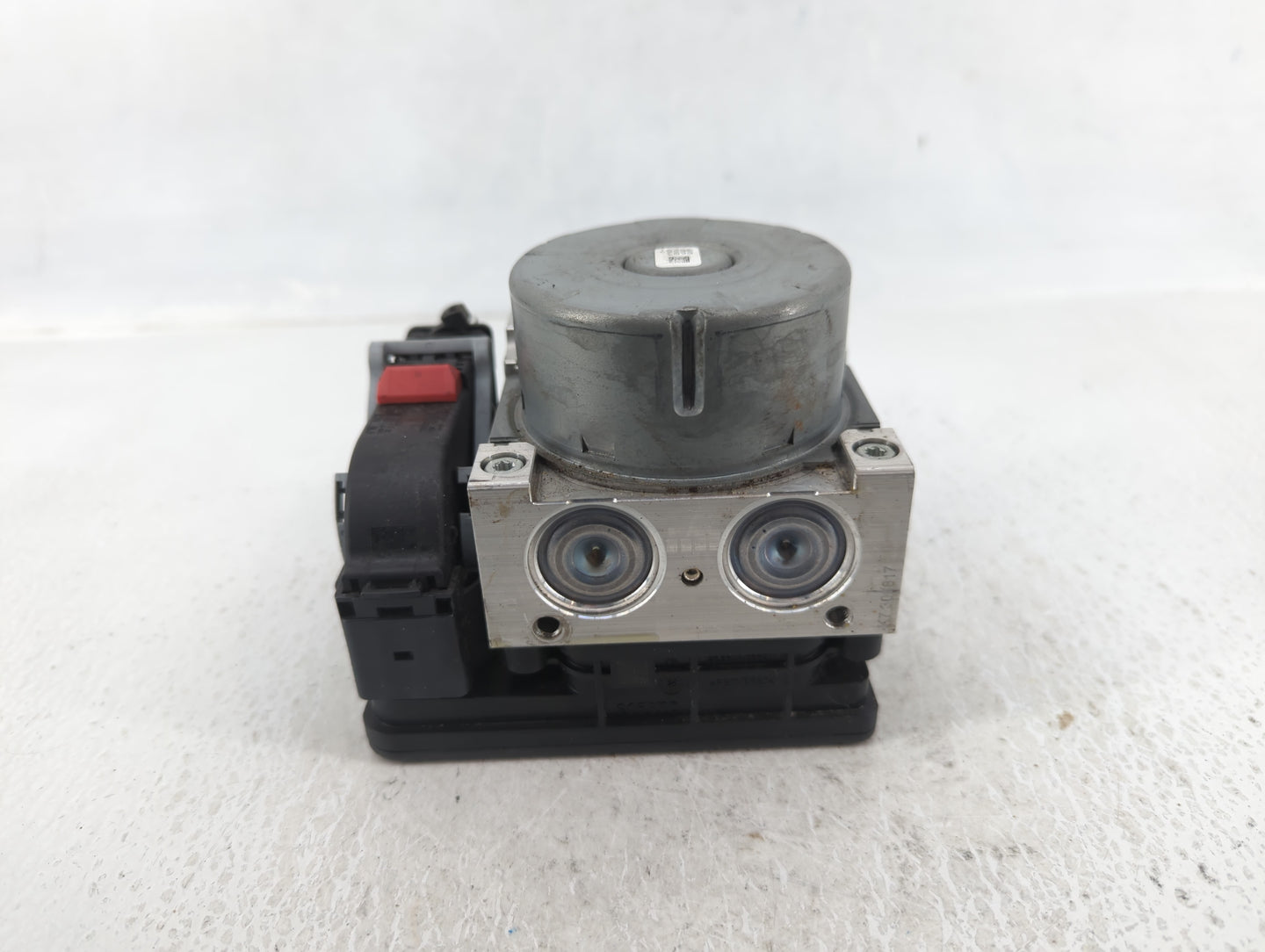 2019 Volkswagen Jetta City ABS Pump Control Module Replacement P/N:5Q0 614 517 EB Fits OEM Used Auto Parts - Oemusedautopart