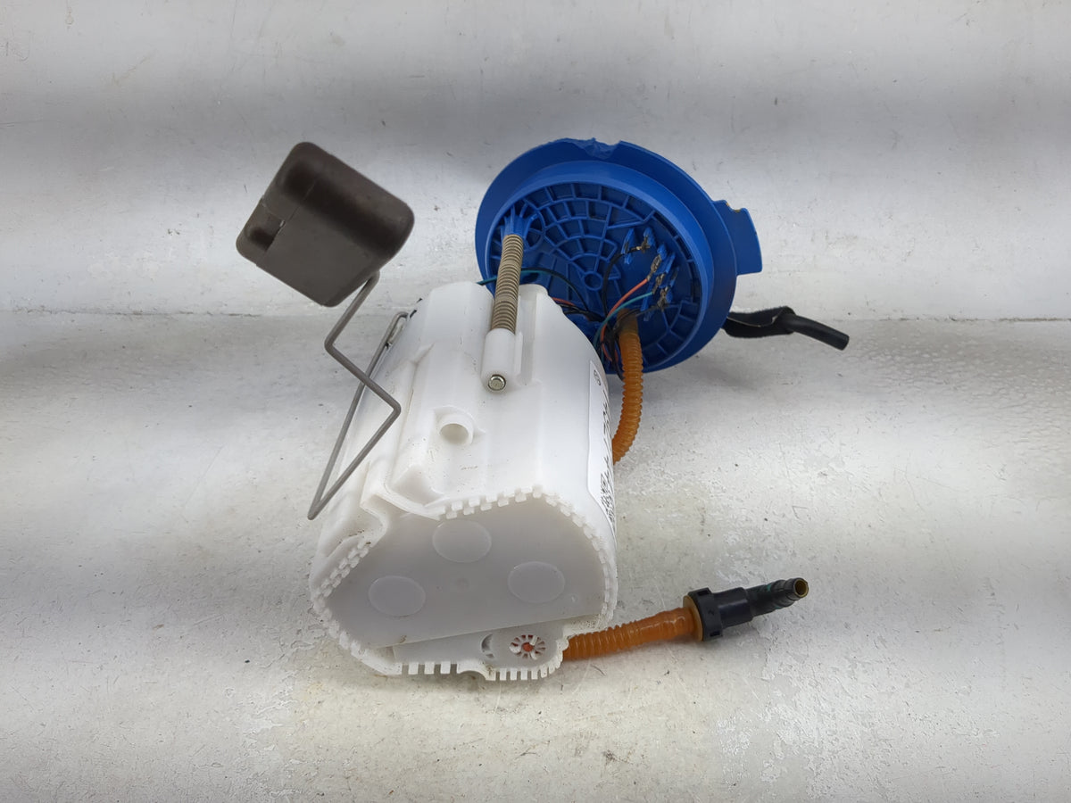 Volkswagen Jetta Gli Electrical Gas Fuel Pump Assembly - Oemusedautoparts1.com