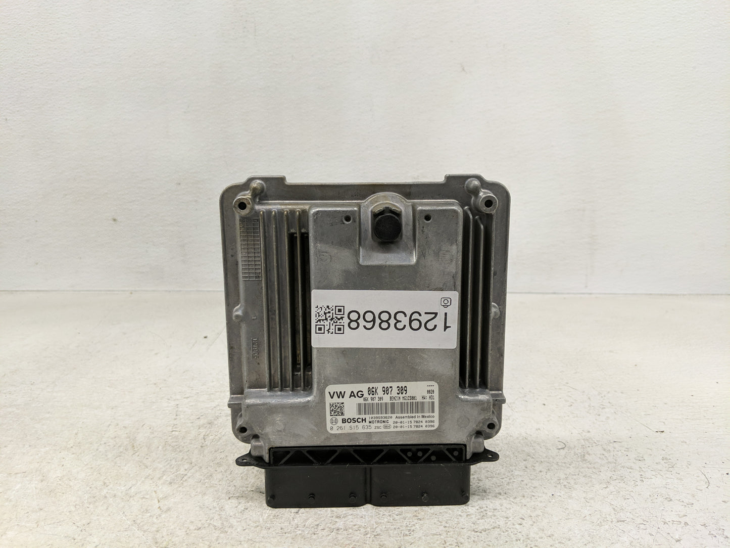 2019-2020 Volkswagen Passat PCM Engine Control Computer ECU ECM PCU OEM P/N:06K 907 309 Fits Fits 2019 2020 OEM Used Auto Pa