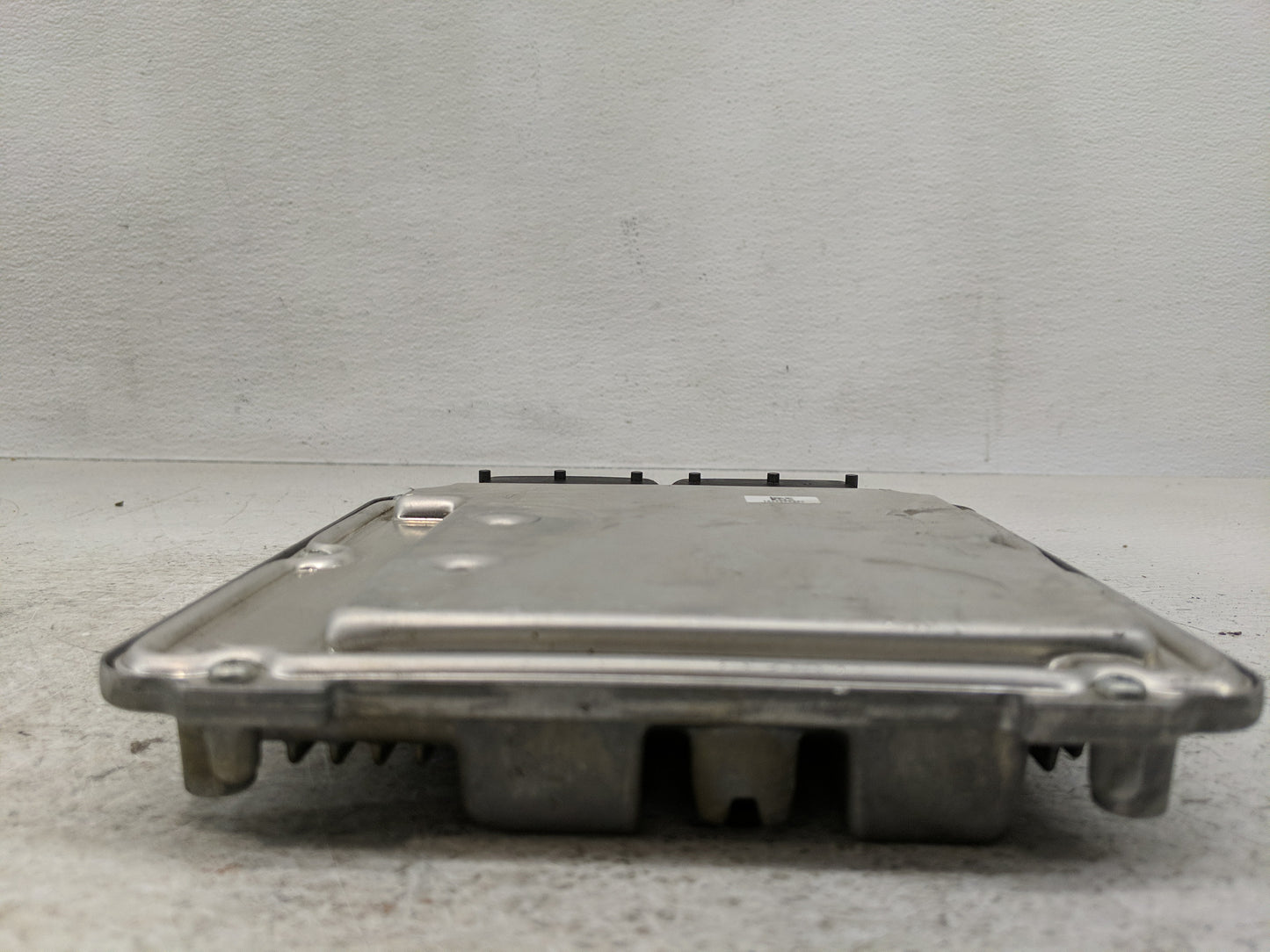2019-2020 Volkswagen Passat PCM Engine Control Computer ECU ECM PCU OEM P/N:06K 907 309 Fits Fits 2019 2020 OEM Used Auto Pa