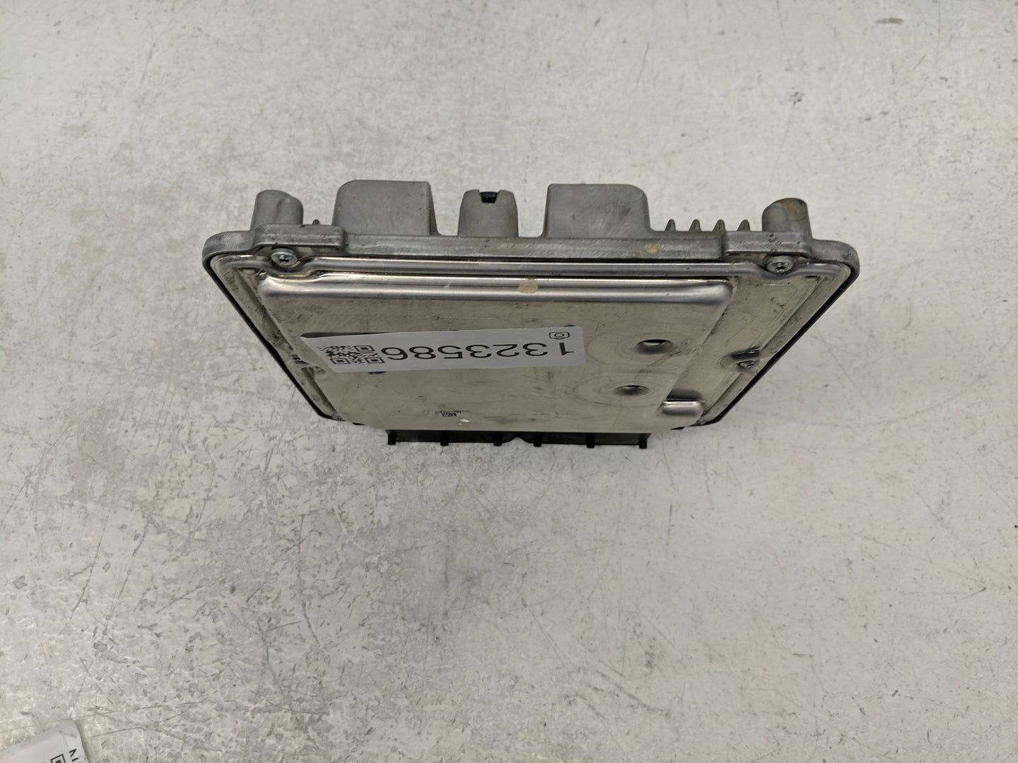 2019-2020 Volkswagen Passat PCM Engine Control Computer ECU ECM PCU OEM P/N:0 261 S15 635 06K 907 309 Fits Fits 2019 2020 OE