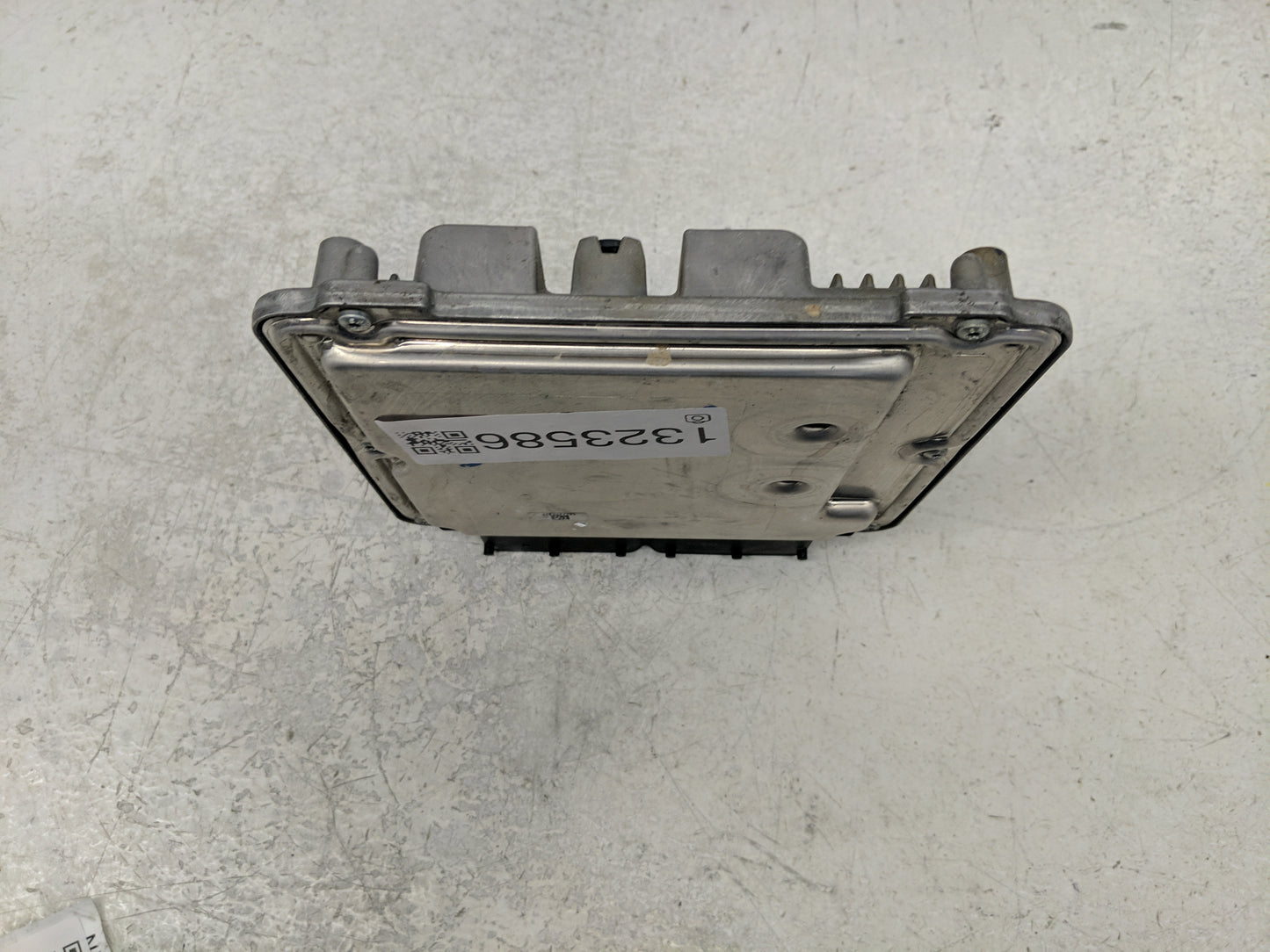 2019-2020 Volkswagen Passat PCM Engine Control Computer ECU ECM PCU OEM P/N:0 261 S15 635 06K 907 309 Fits Fits 2019 2020 OE