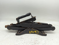 2019 Volkswagen Passat Spare Scissor Car Jack - Oemusedautoparts1.com