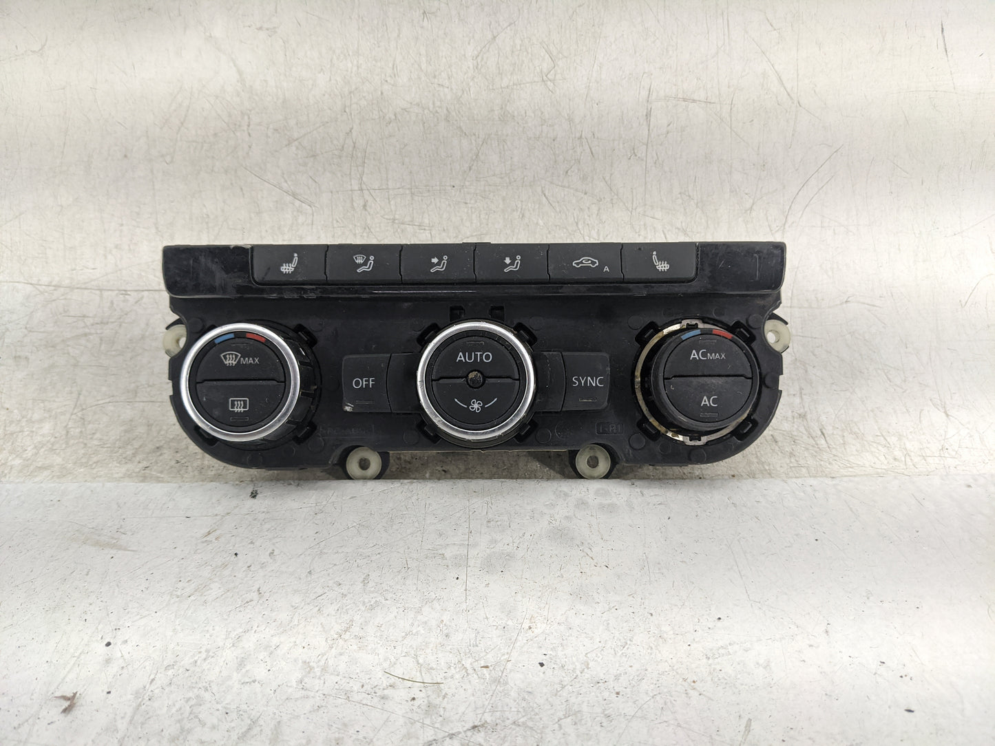 2016-2019 Volkswagen Passat Climate Control Module Temperature AC/Heater Replacement P/N:5HB 010 753 Fits Fits 2016 2017 201