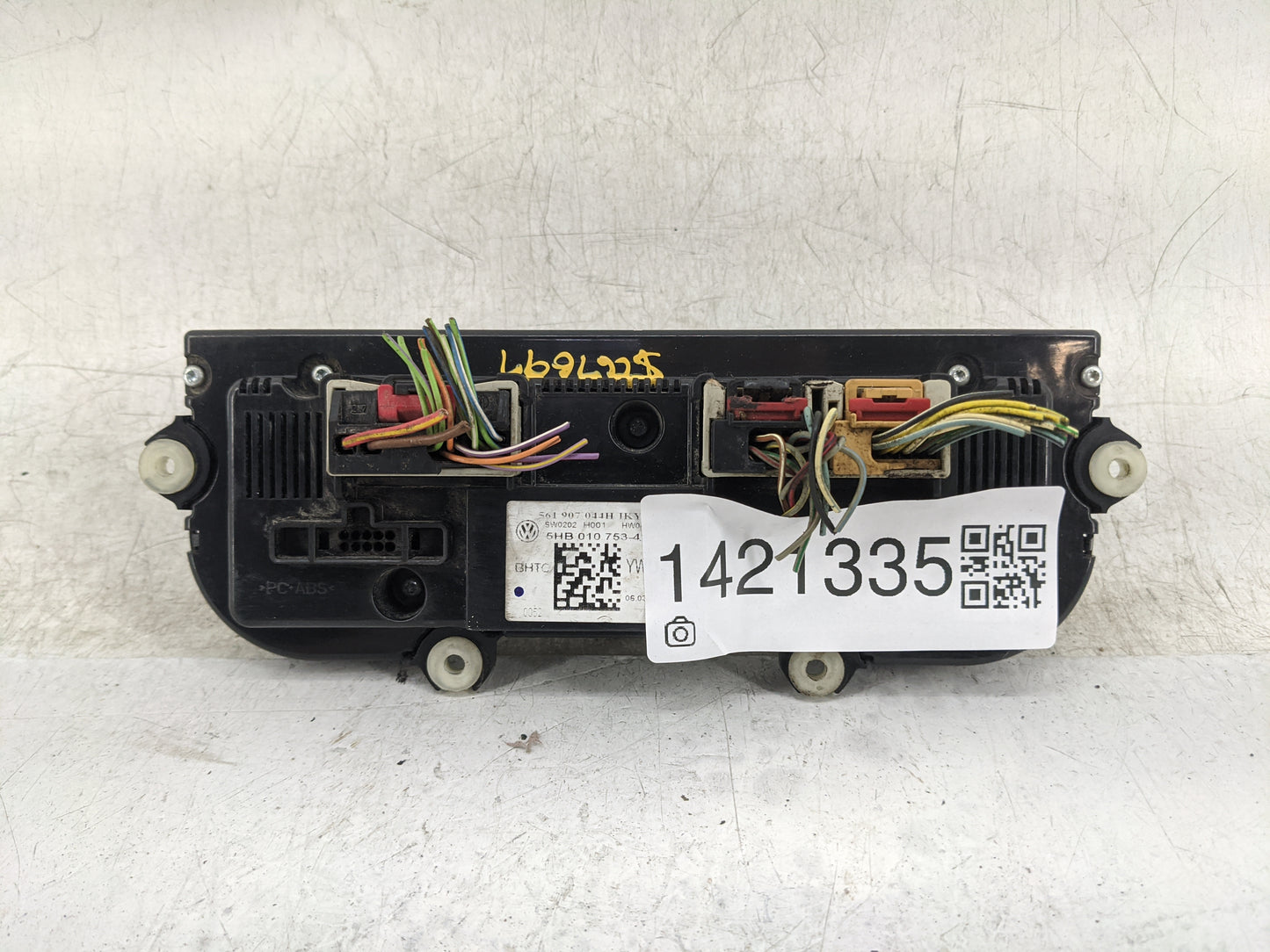 2016-2019 Volkswagen Passat Climate Control Module Temperature AC/Heater Replacement P/N:5HB 010 753 Fits Fits 2016 2017 201