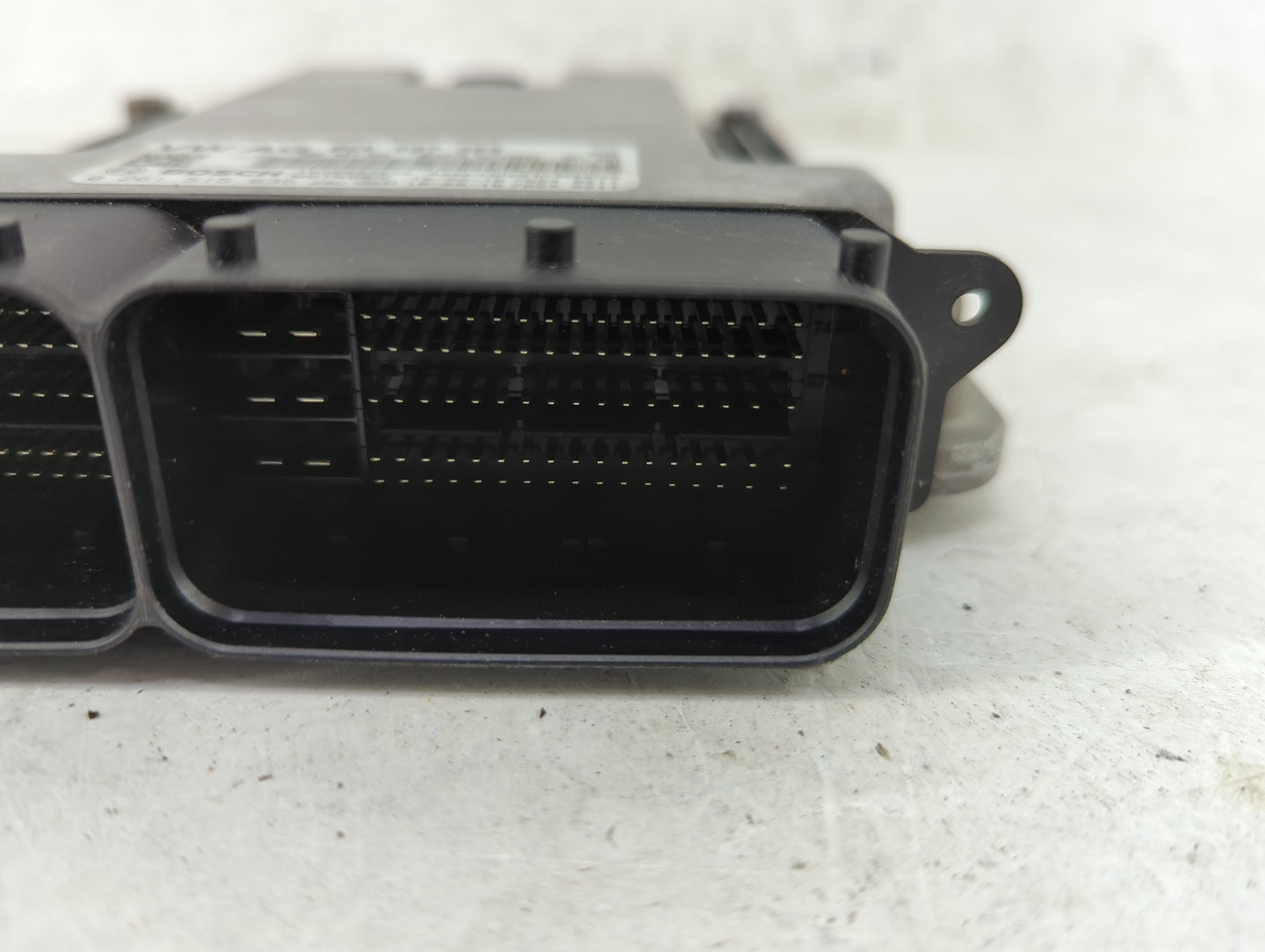 2019-2020 Volkswagen Passat PCM Engine Control Computer ECU ECM PCU OEM P/N:06K907309 1039S93620, 0261S15635 Fits Fits 2019 