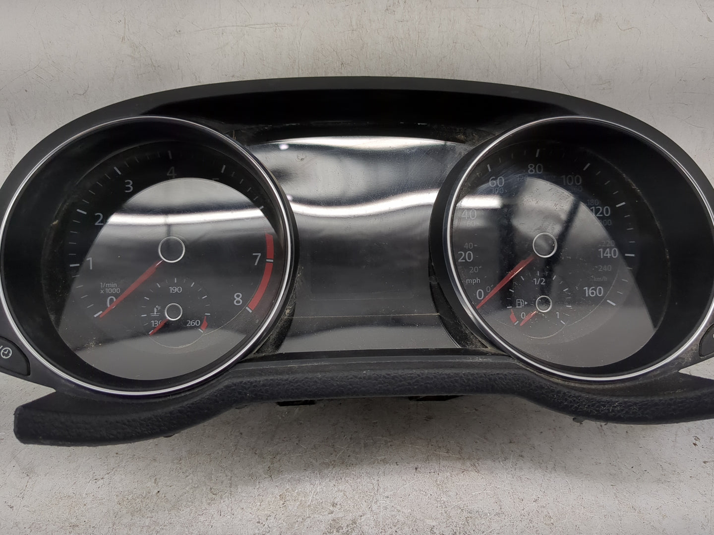 2019 Volkswagen Passat Instrument Cluster Speedometer Gauges P/N:A2C16177500 3703034376, 561920981D Miles: Fits OEM Used Aut