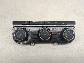 compare product 2019 Volkswagen Passat Climate Control Module Temperature AC/Heater Replacement P/N:5H8011898-09 561907426G Fits Fits 2016 2017 OEM Used Auto Parts