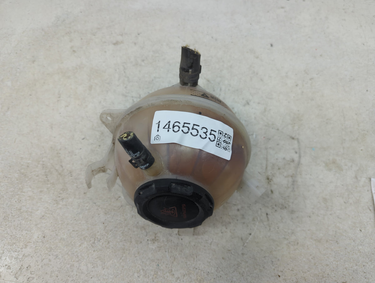 2006 Volkswagen Passat Radiator Coolant Overflow Expansion Tank Bottle 1465535 - Oemusedautoparts1.com