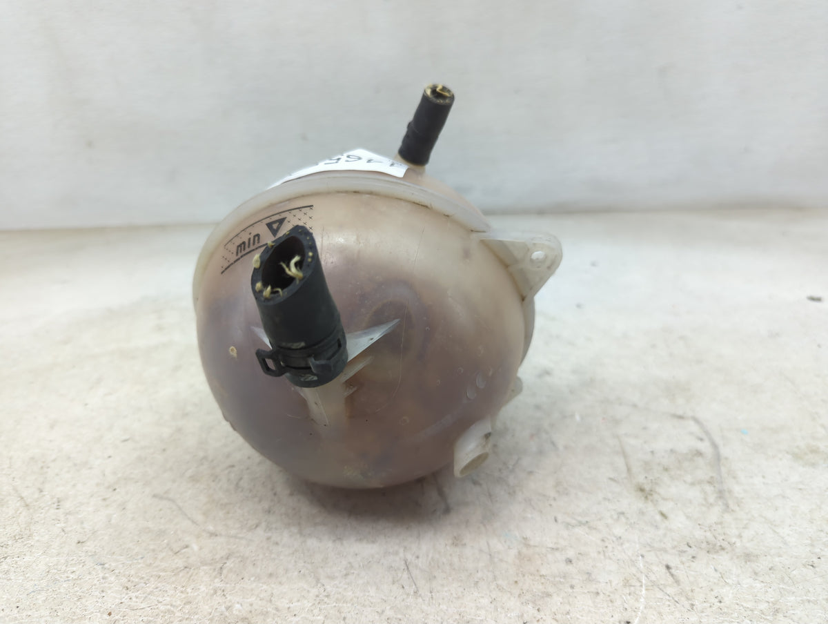 2006 Volkswagen Passat Radiator Coolant Overflow Expansion Tank Bottle 1465535 - Oemusedautoparts1.com