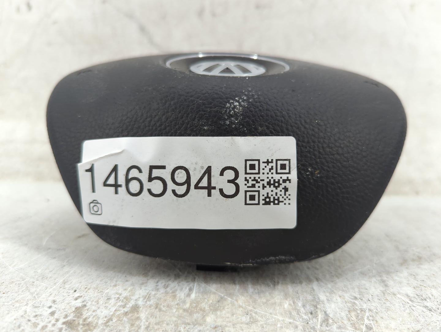 2018-2019 Volkswagen Passat Air Bag Driver Left Steering Wheel Mounted - Oemusedautoparts1.com