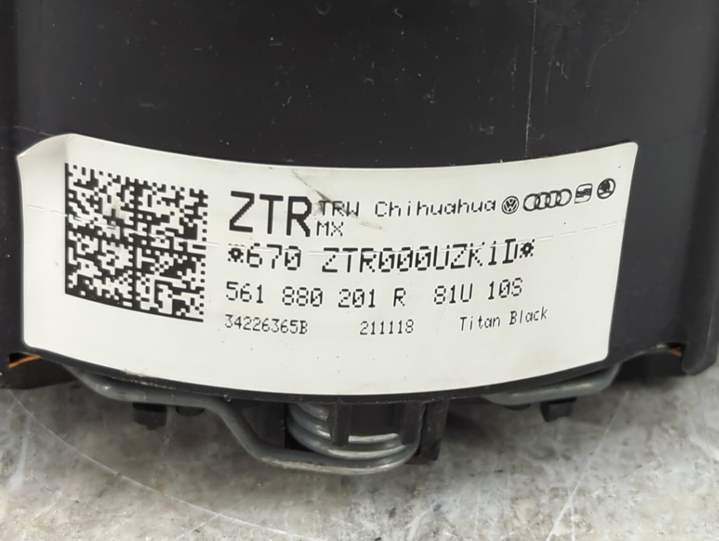2018-2019 Volkswagen Passat Air Bag Driver Left Steering Wheel Mounted - Oemusedautoparts1.com