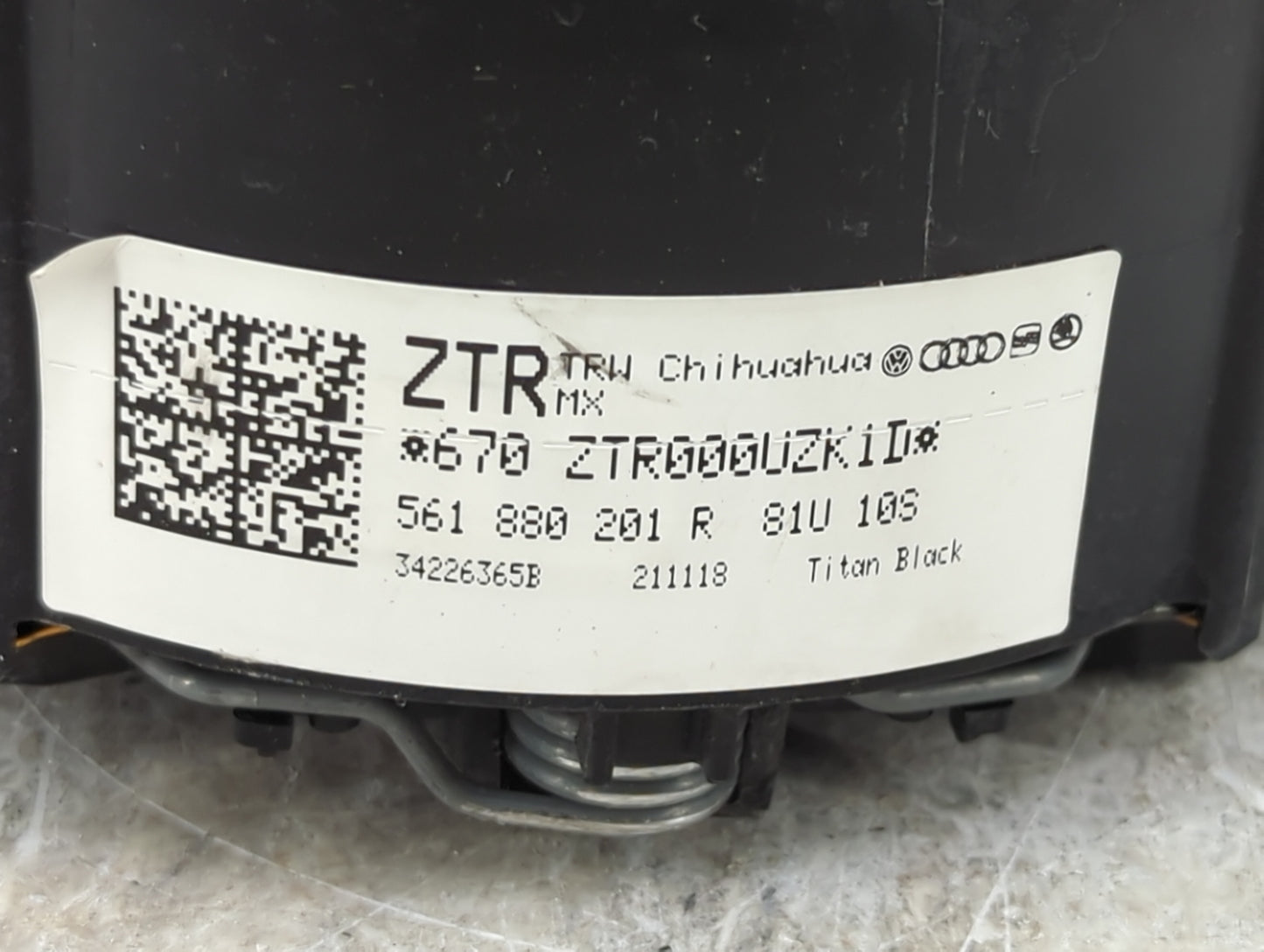 2018-2019 Volkswagen Passat Air Bag Driver Left Steering Wheel Mounted - Oemusedautoparts1.com