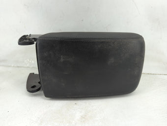 compare product 2019 Volkswagen Passat Center Console Armrest Cover Lid P/N:VW411 721012818 Fits OEM Used Auto Parts