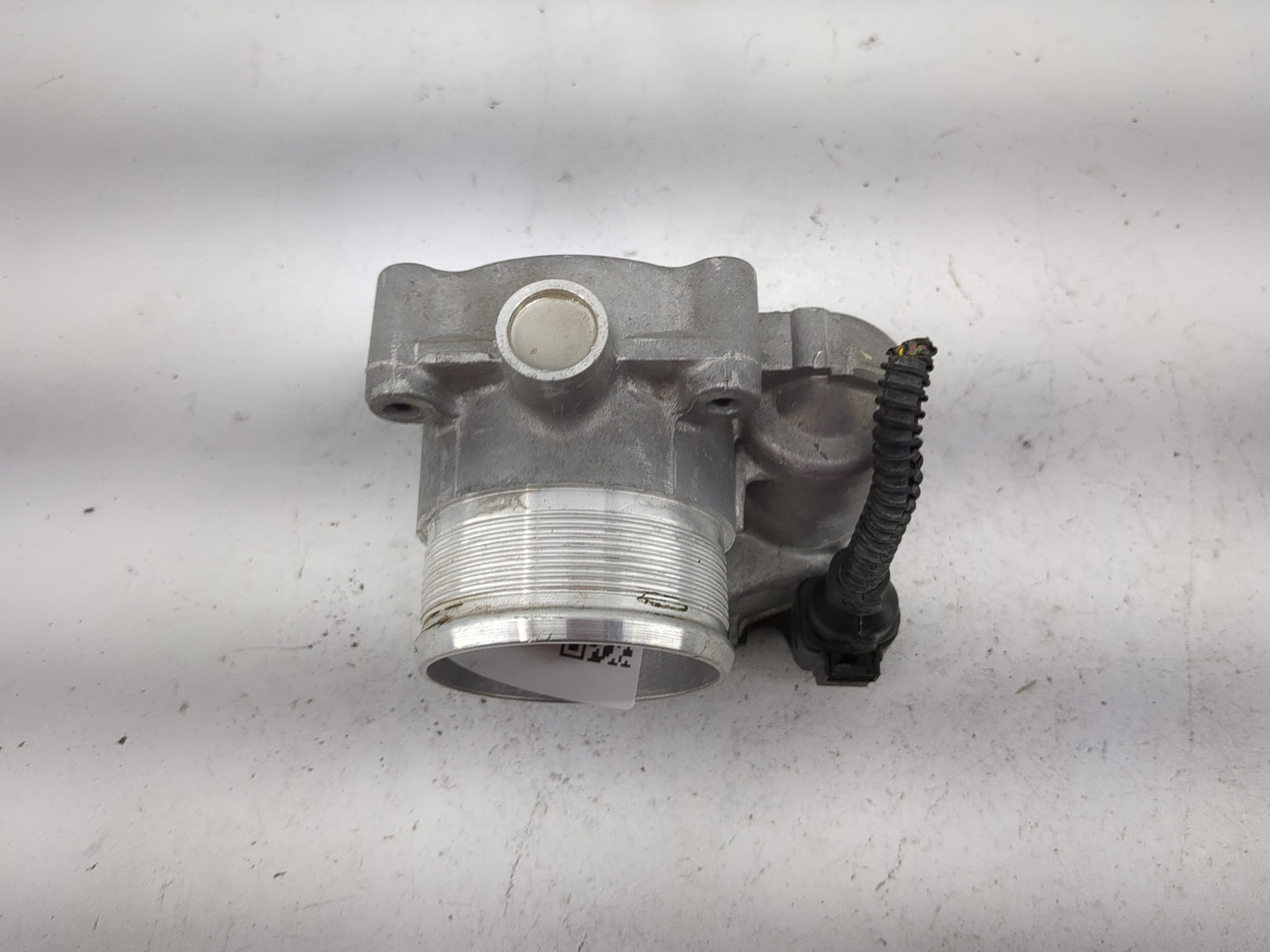 2018-2020 Volkswagen Passat Throttle Body P/N:06K133062AG 0280750734 Fits Fits 2018 2019 2020 2021 2022 OEM Used Auto Parts 