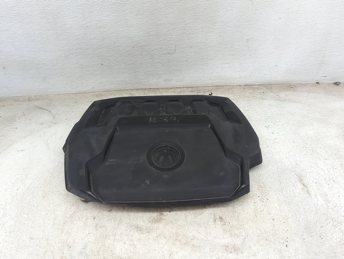 2019 Volkswagen Passat Engine Cover Black - Oemusedautoparts1.com