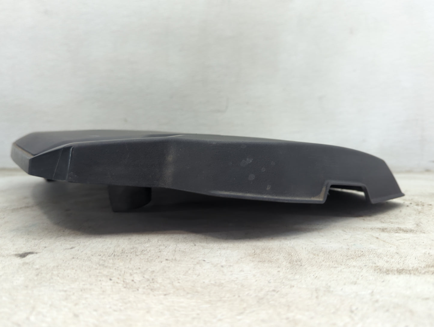 2019 Volkswagen Passat Engine Cover Black - Oemusedautoparts1.com