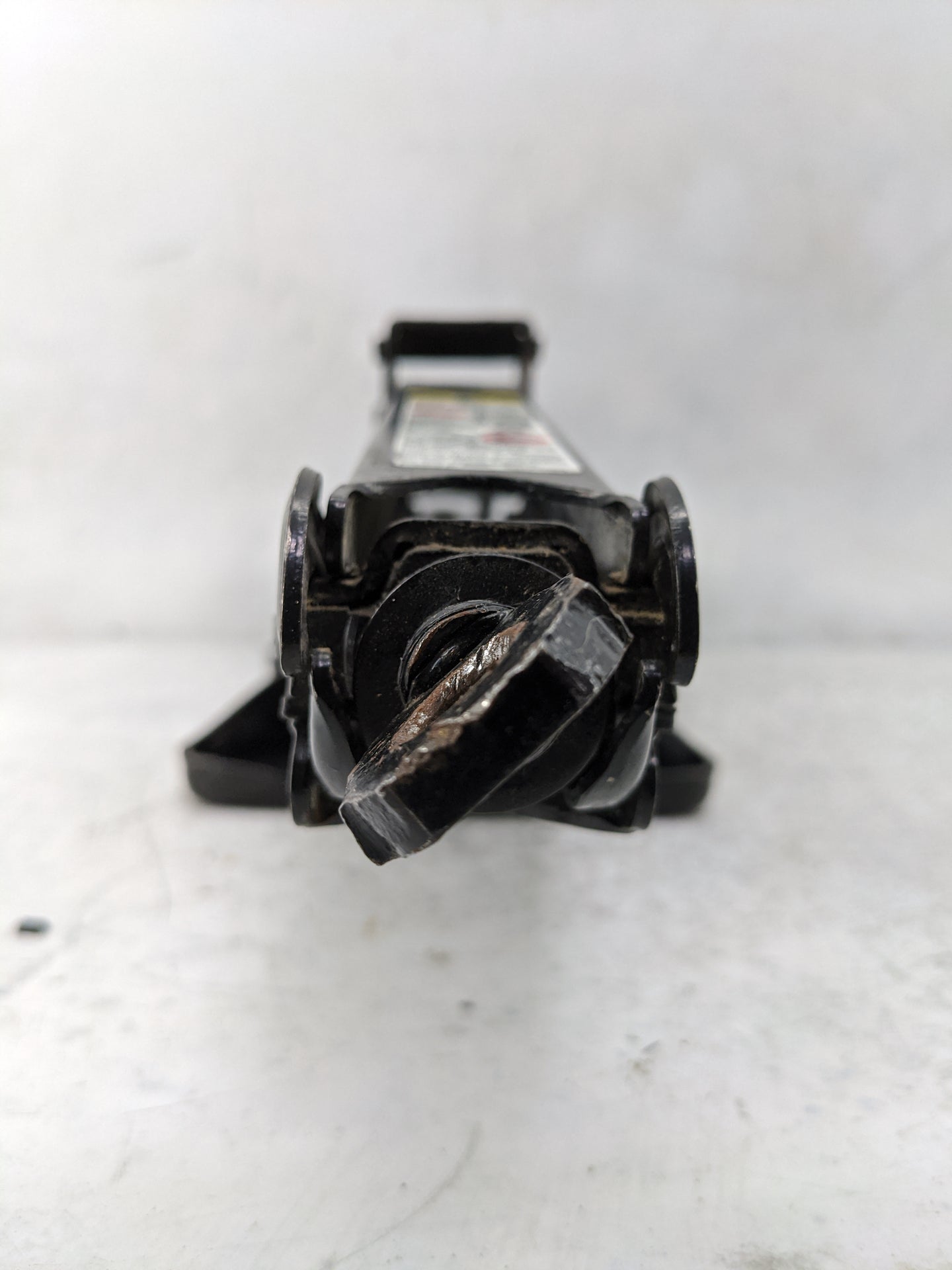 2019 Volkswagen Passat Spare Scissor Car Jack Black - Oemusedautoparts1.com