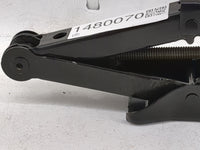 2019 Volkswagen Passat Spare Scissor Car Jack Black 1480070 - Oemusedautoparts1.com