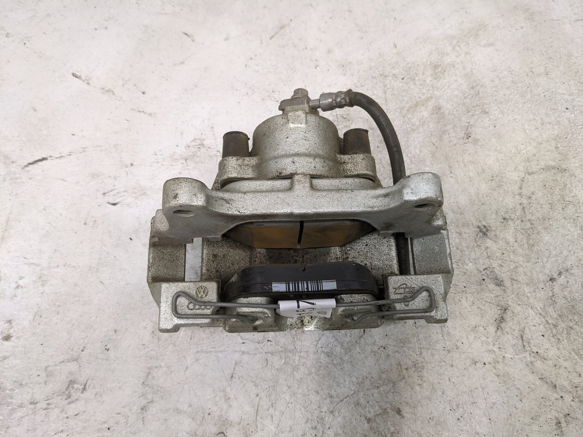 2019 Volkswagen Passat Front Passenger Right Brake Caliper - Oemusedautoparts1.com