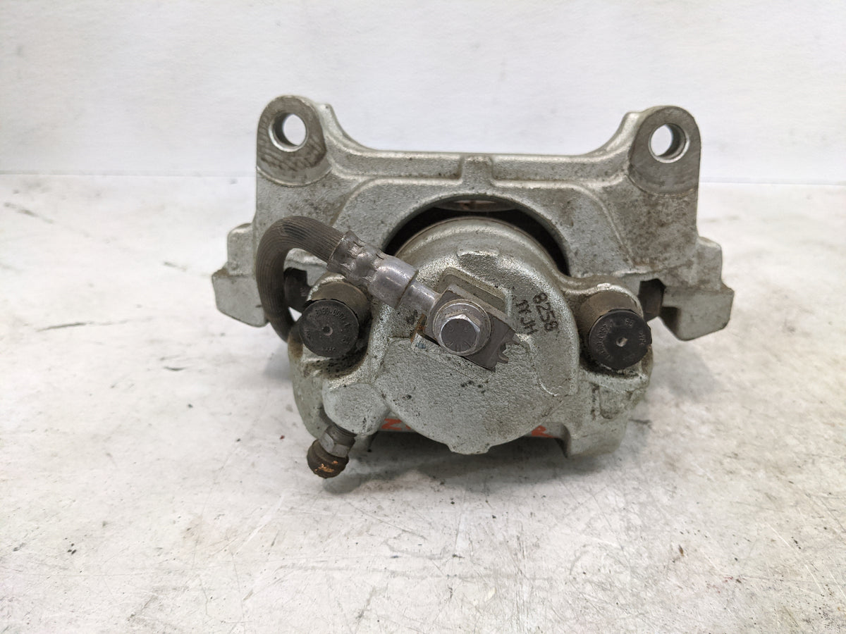 2019 Volkswagen Passat Front Passenger Right Brake Caliper - Oemusedautoparts1.com