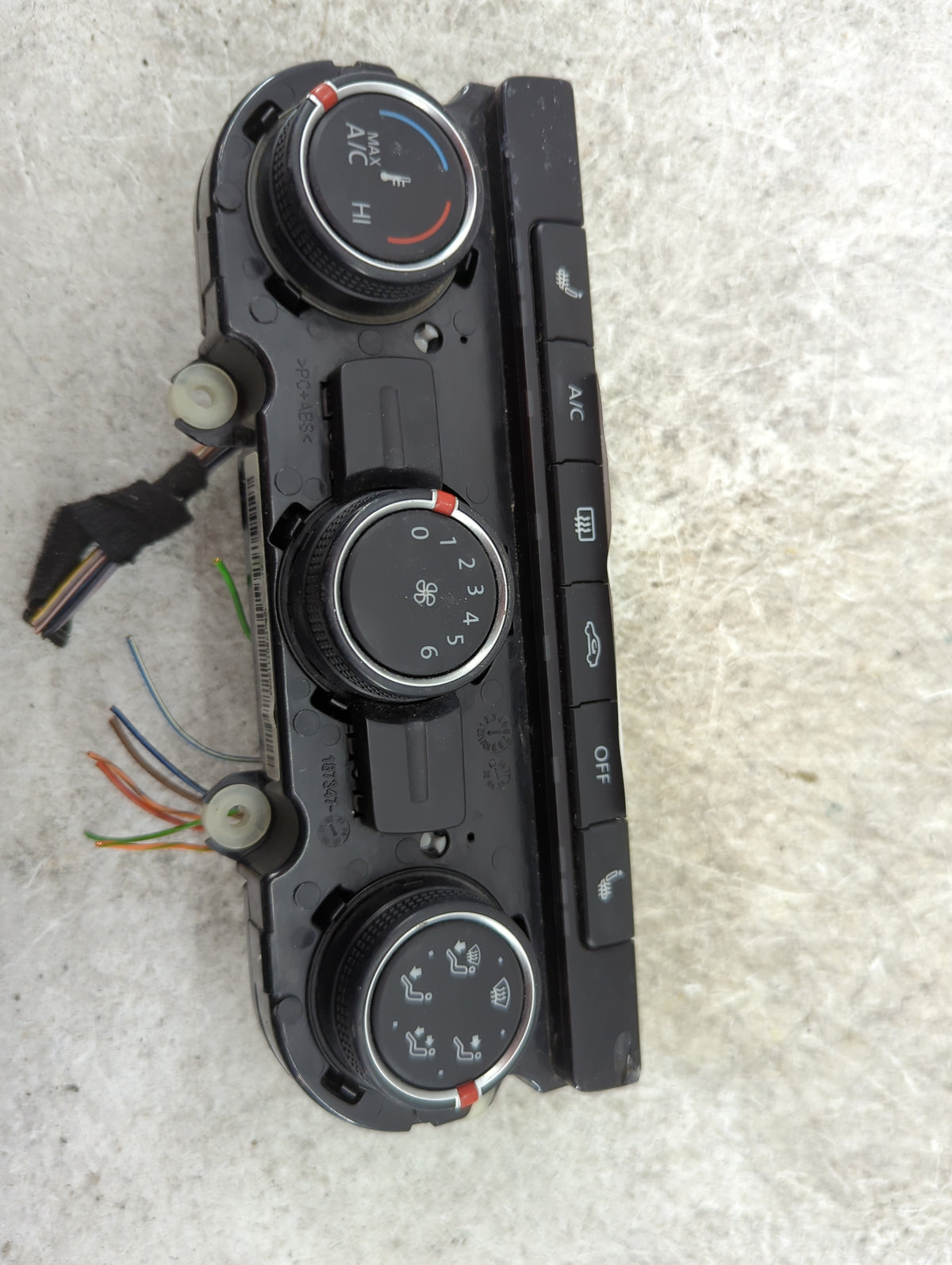 2019 Volkswagen Passat Climate Control Module Temperature AC/Heater Replacement P/N:561907426G 5HB011898-05 Fits Fits 2016 2