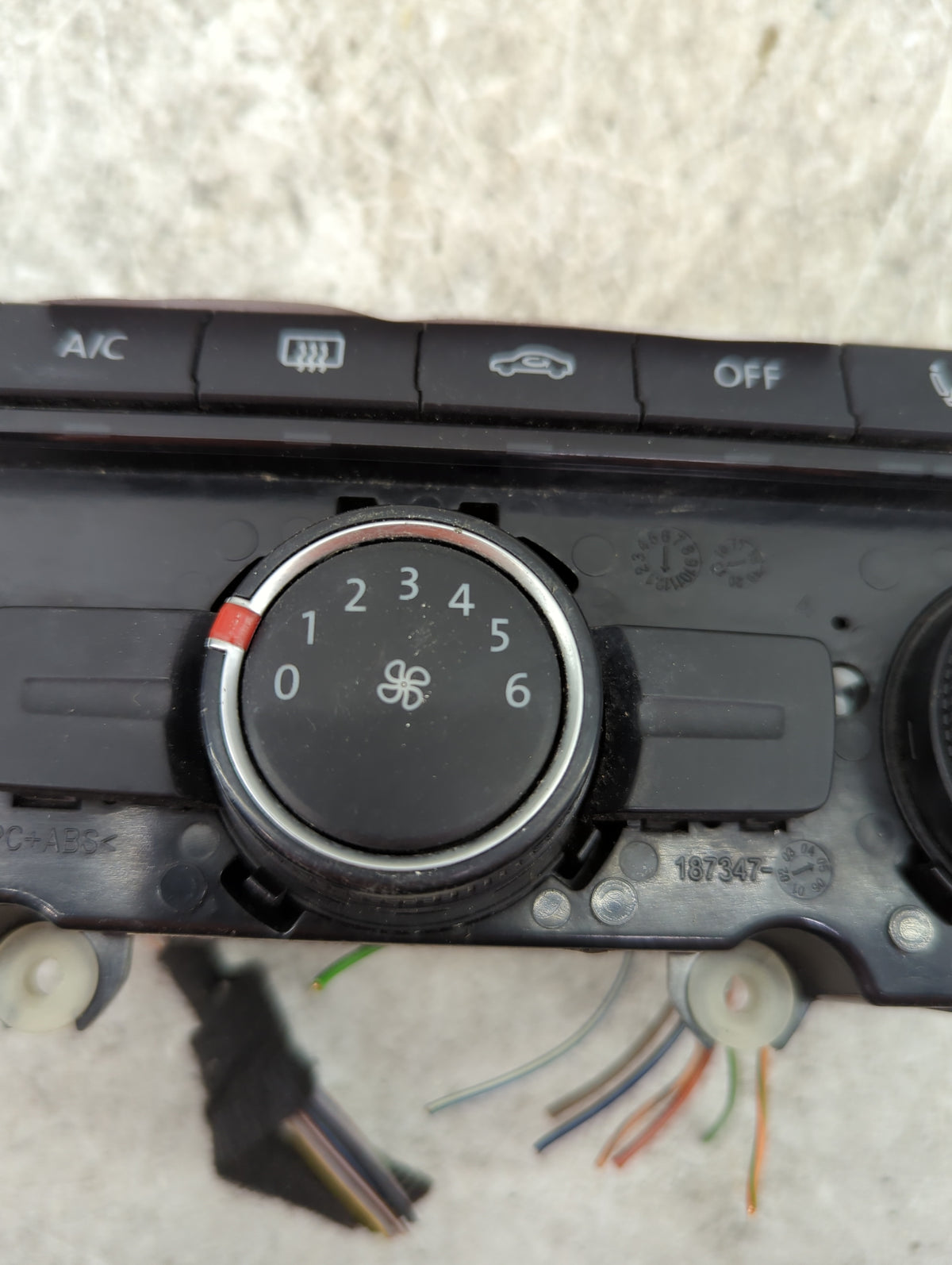 2019 Volkswagen Passat Climate Control Module Temperature AC/Heater Replacement P/N:561907426G 5HB011898-05 Fits Fits 2016 2