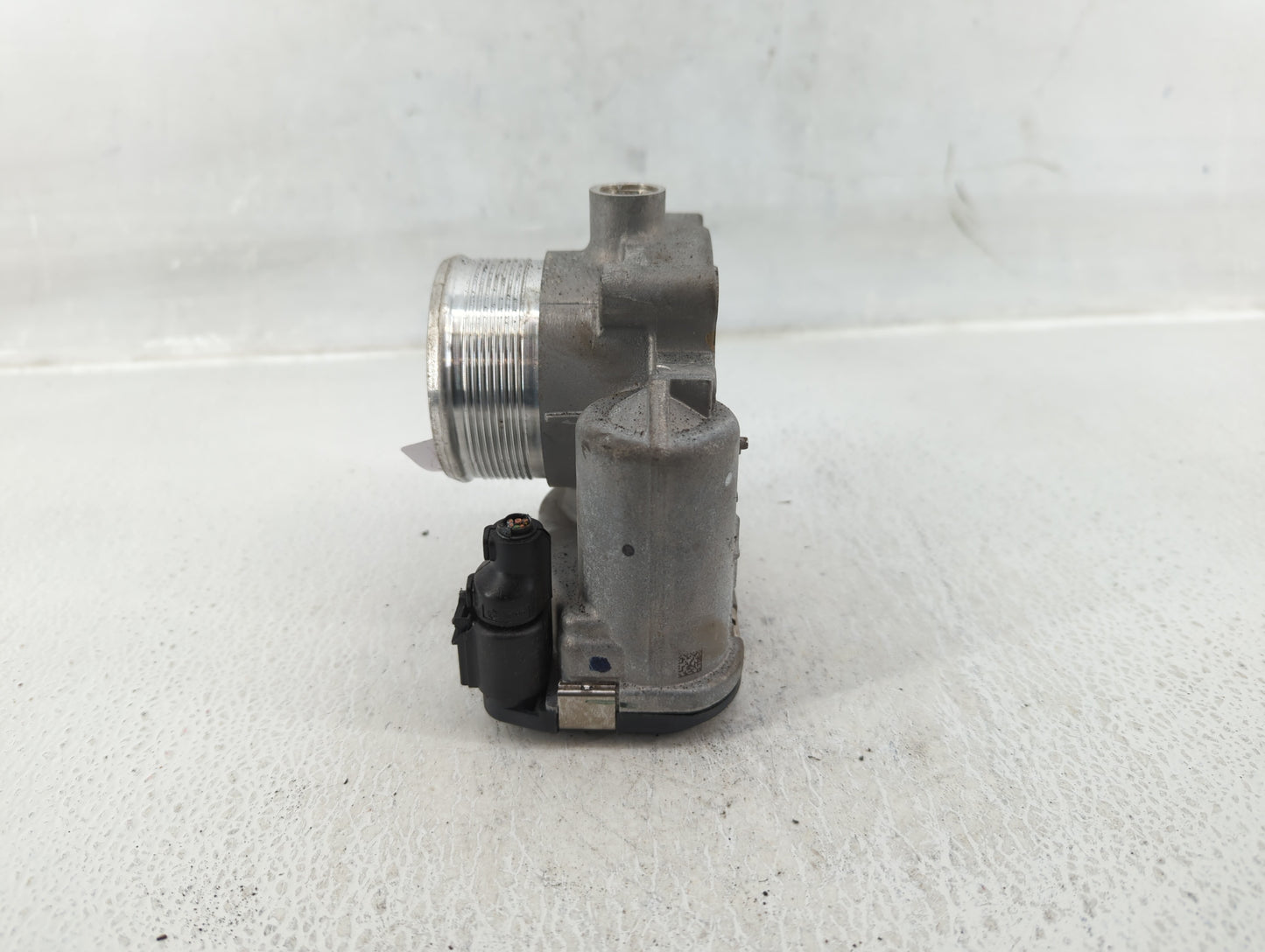 2018-2020 Volkswagen Passat Throttle Body P/N:06K 133 062 AG Fits Fits 2018 2019 2020 2021 2022 OEM Used Auto Parts - Oemuse