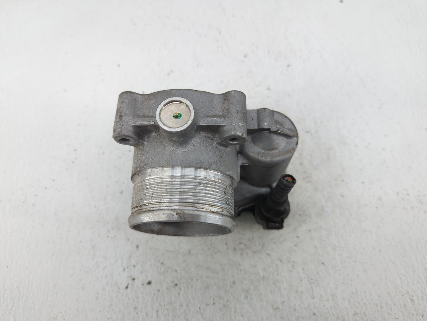 2018-2020 Volkswagen Passat Throttle Body P/N:06K 133 062 AG Fits Fits 2018 2019 2020 2021 2022 OEM Used Auto Parts - Oemuse