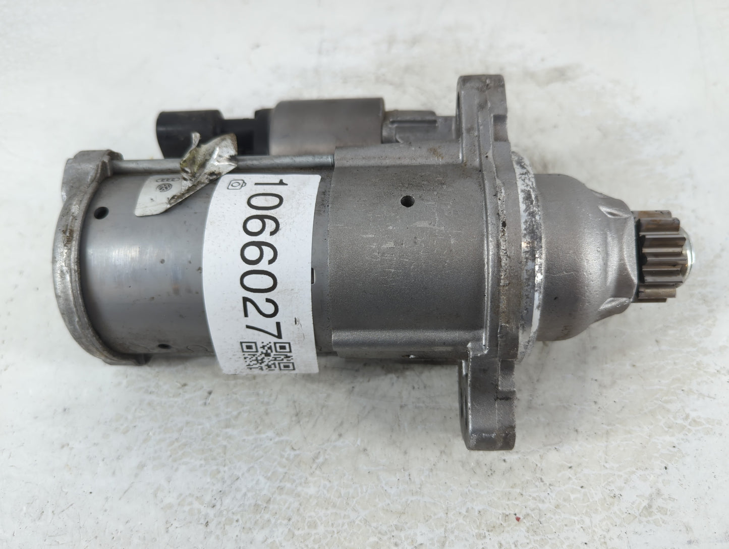 2018-2022 Volkswagen Tiguan Car Starter Motor Solenoid OEM P/N:20230111 02M 911 022 F Fits Fits 2018 2019 2020 2021 2022 OEM