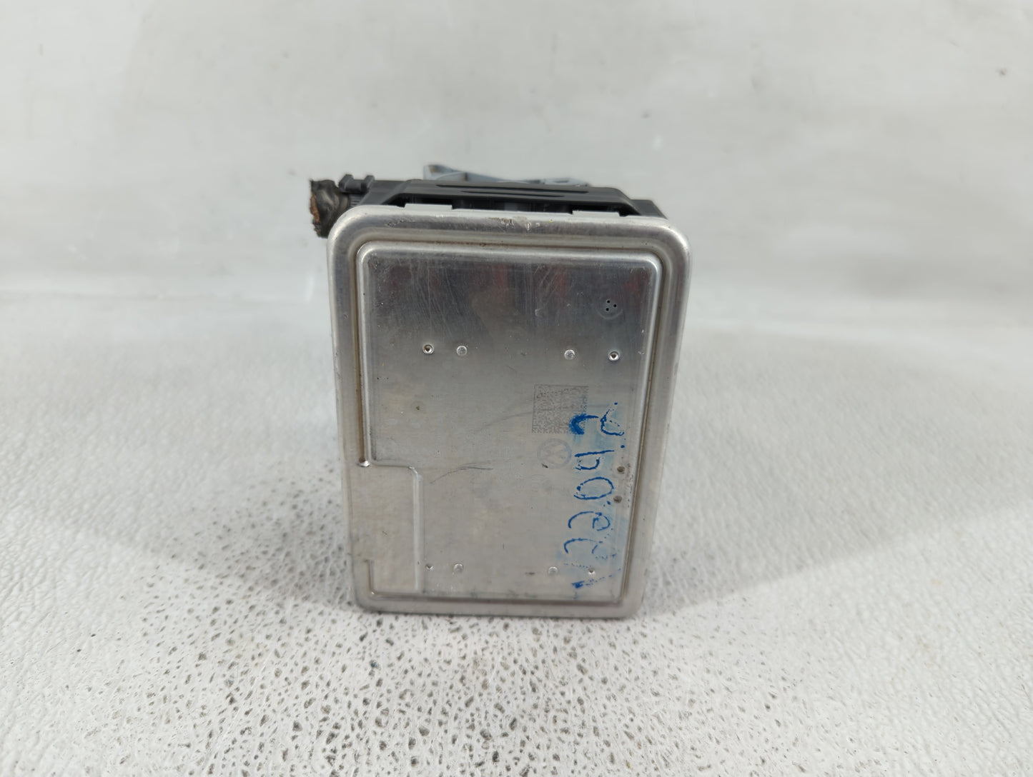 2018-2020 Volkswagen Tiguan ABS Pump Control Module Replacement P/N:5Q0 614 517 DS Fits Fits 2018 2019 2020 OEM Used Auto Pa