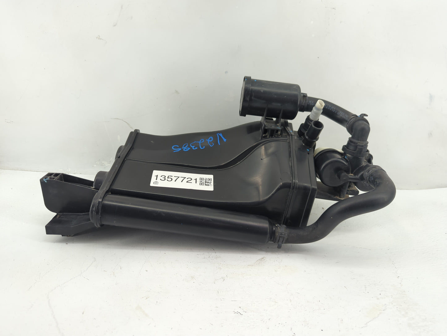 2019 Volkswagen Tiguan Fuel Vapor Charcoal Canister - Oemusedautoparts1.com