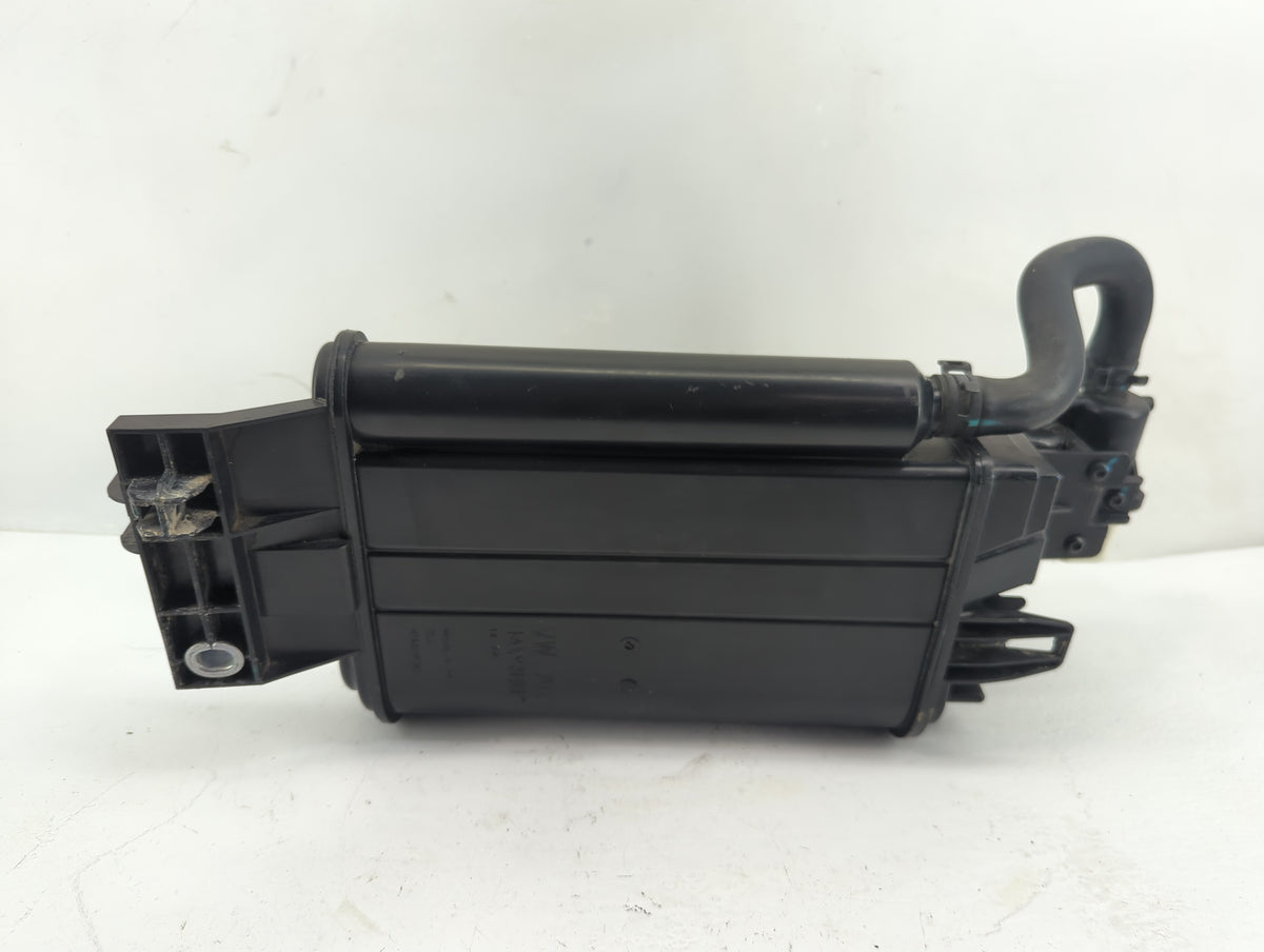 2019 Volkswagen Tiguan Fuel Vapor Charcoal Canister - Oemusedautoparts1.com