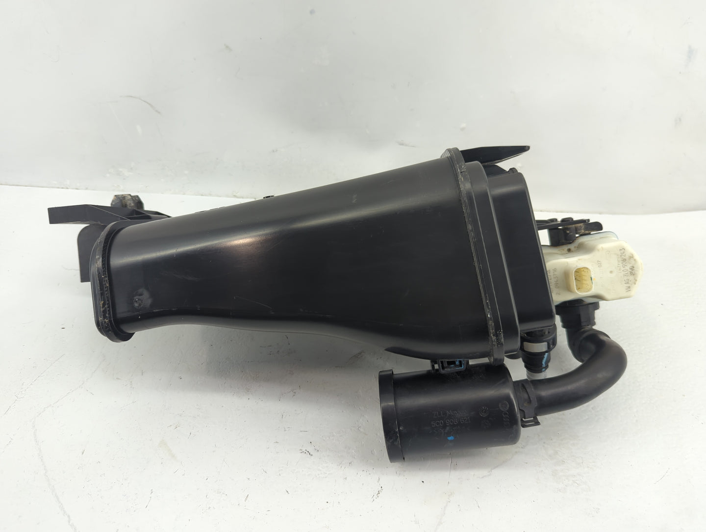 2019 Volkswagen Tiguan Fuel Vapor Charcoal Canister - Oemusedautoparts1.com