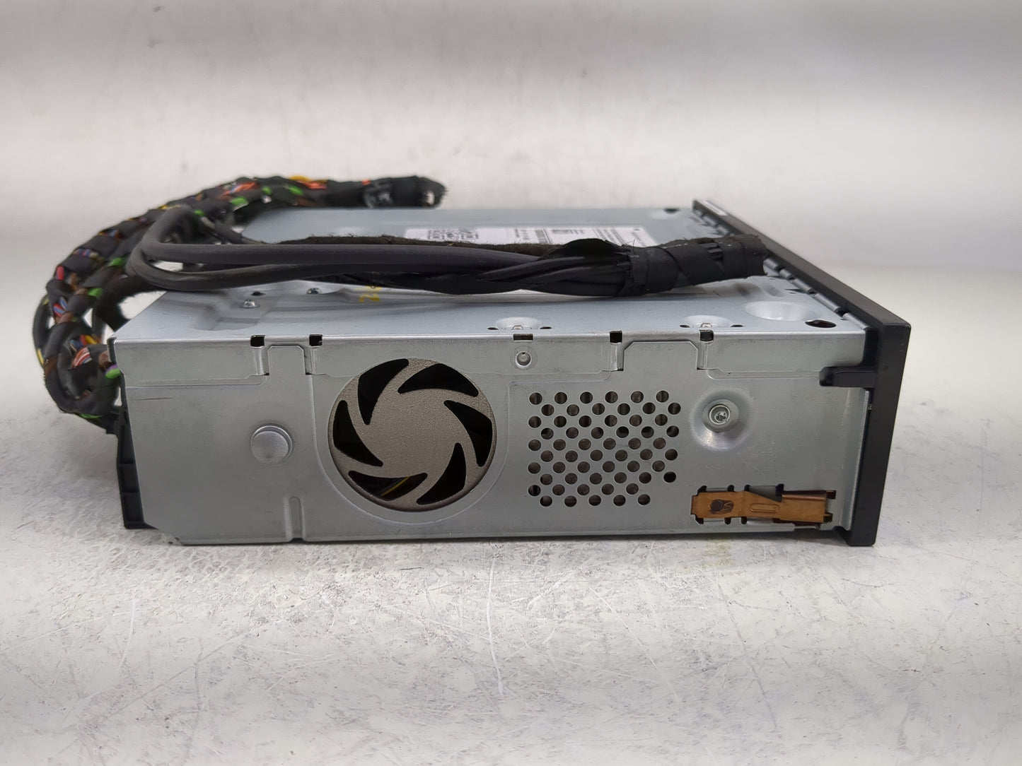 2018-2020 Volkswagen Tiguan Radio AM FM Cd Player Receiver Replacement P/N:3Q0035878B Fits Fits 2018 2019 2020 OEM Used Auto