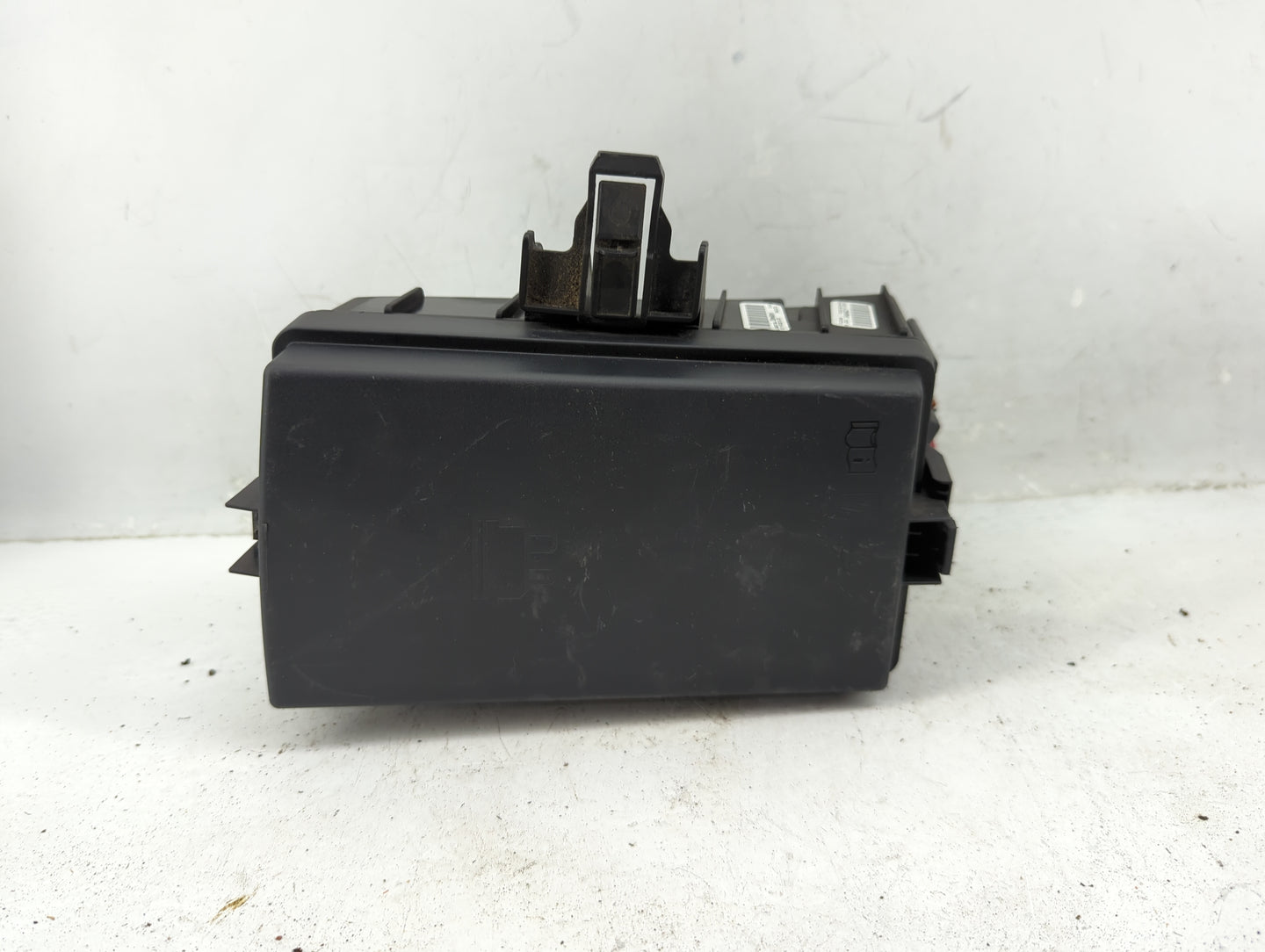2018-2022 Volkswagen Tiguan Fusebox Fuse Box Panel Relay Module Fits Fits 2015 2016 2017 2018 2019 2020 2021 2022 OEM Used A