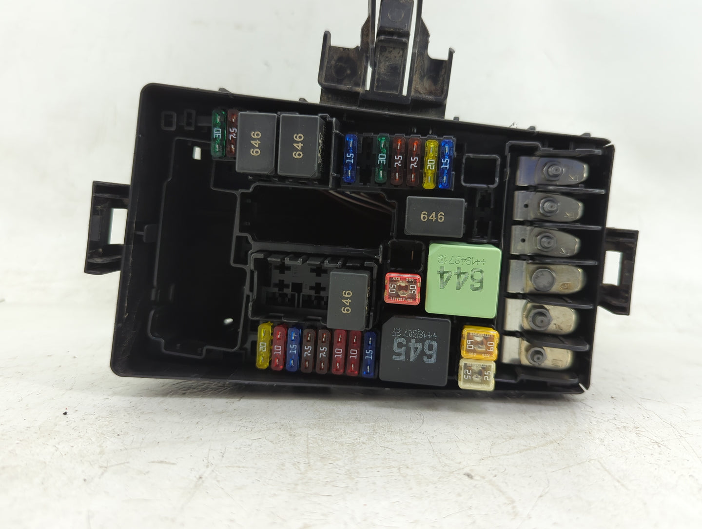 2018-2022 Volkswagen Tiguan Fusebox Fuse Box Panel Relay Module P/N:X401F04 Fits Fits 2015 2016 2017 2018 2019 2020 2021 202