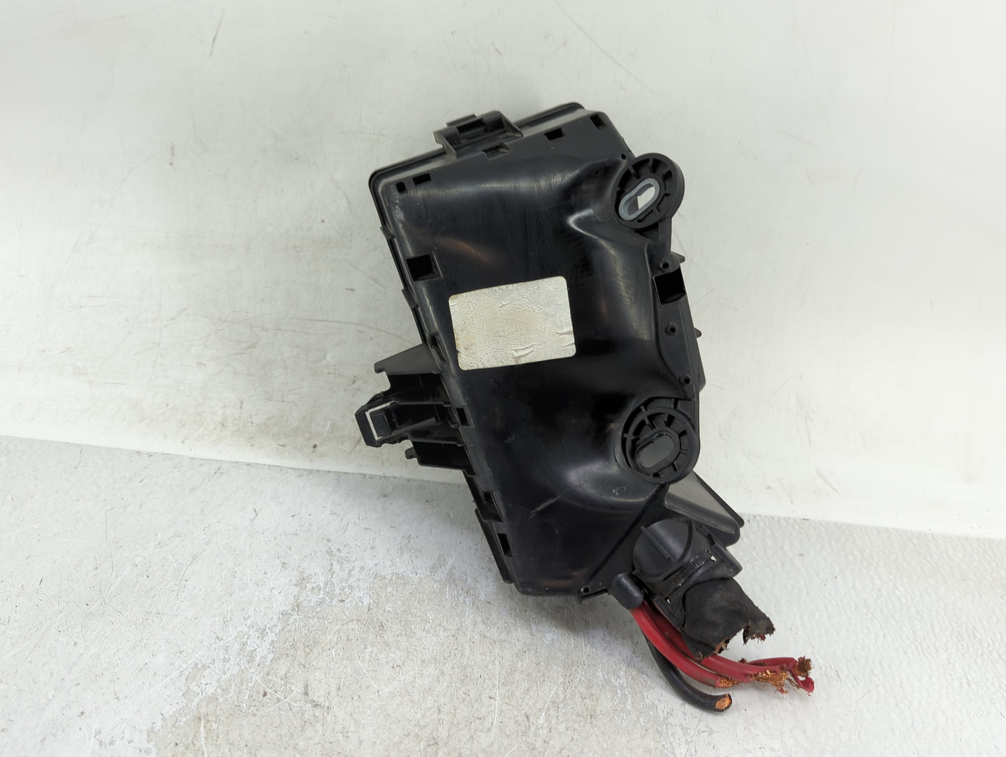 2018-2022 Volkswagen Tiguan Fusebox Fuse Box Panel Relay Module Fits Fits 2015 2016 2017 2018 2019 2020 2021 2022 OEM Used A