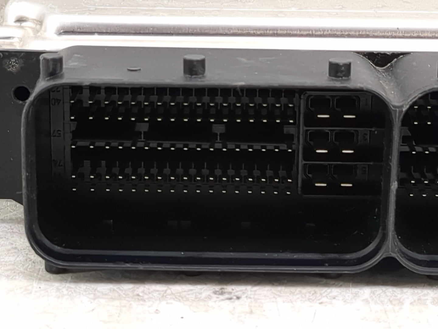 2018-2020 Volkswagen Tiguan PCM Engine Control Computer ECU ECM PCU OEM P/N:06L 907 309 B 0 261 S12 720 Fits Fits 2018 2019 