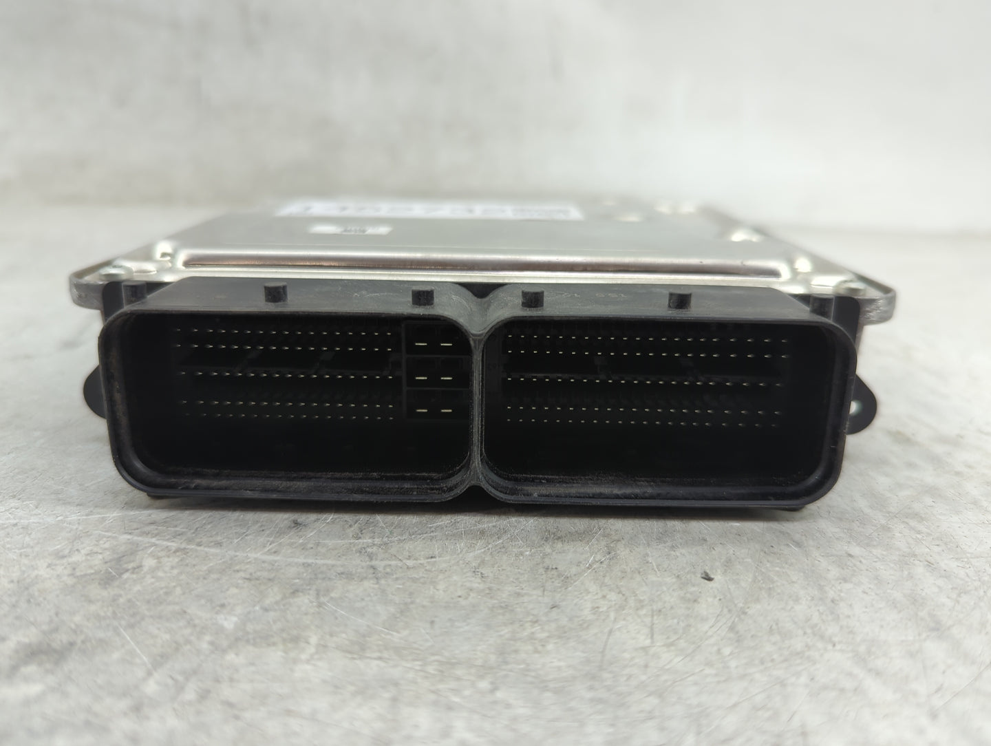 2018-2020 Volkswagen Tiguan PCM Engine Control Computer ECU ECM PCU OEM P/N:06L907309B 0261S12720 Fits Fits 2018 2019 2020 O