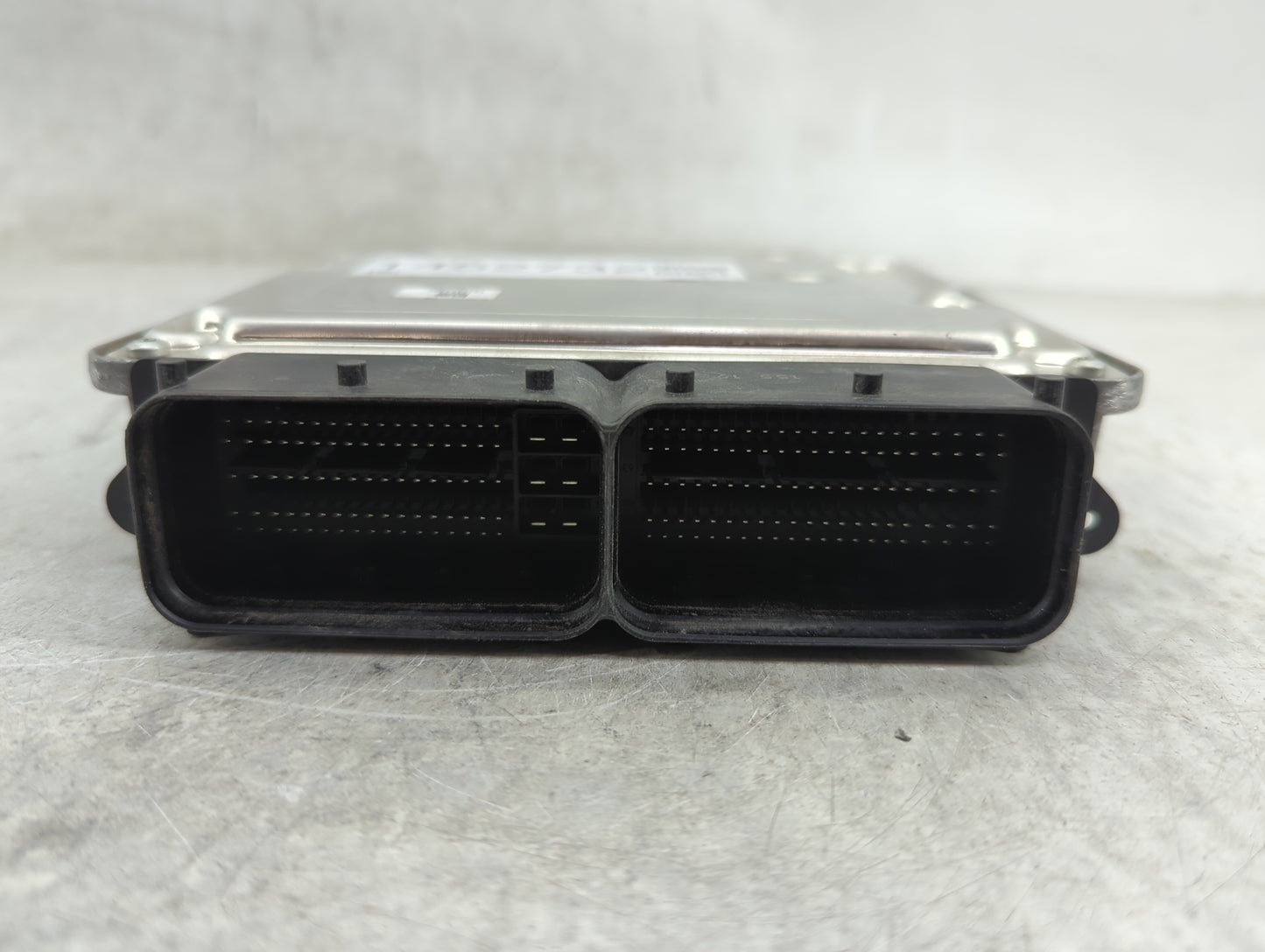 2018-2020 Volkswagen Tiguan PCM Engine Control Computer ECU ECM PCU OEM P/N:06L907309B 0261S12720 Fits Fits 2018 2019 2020 O