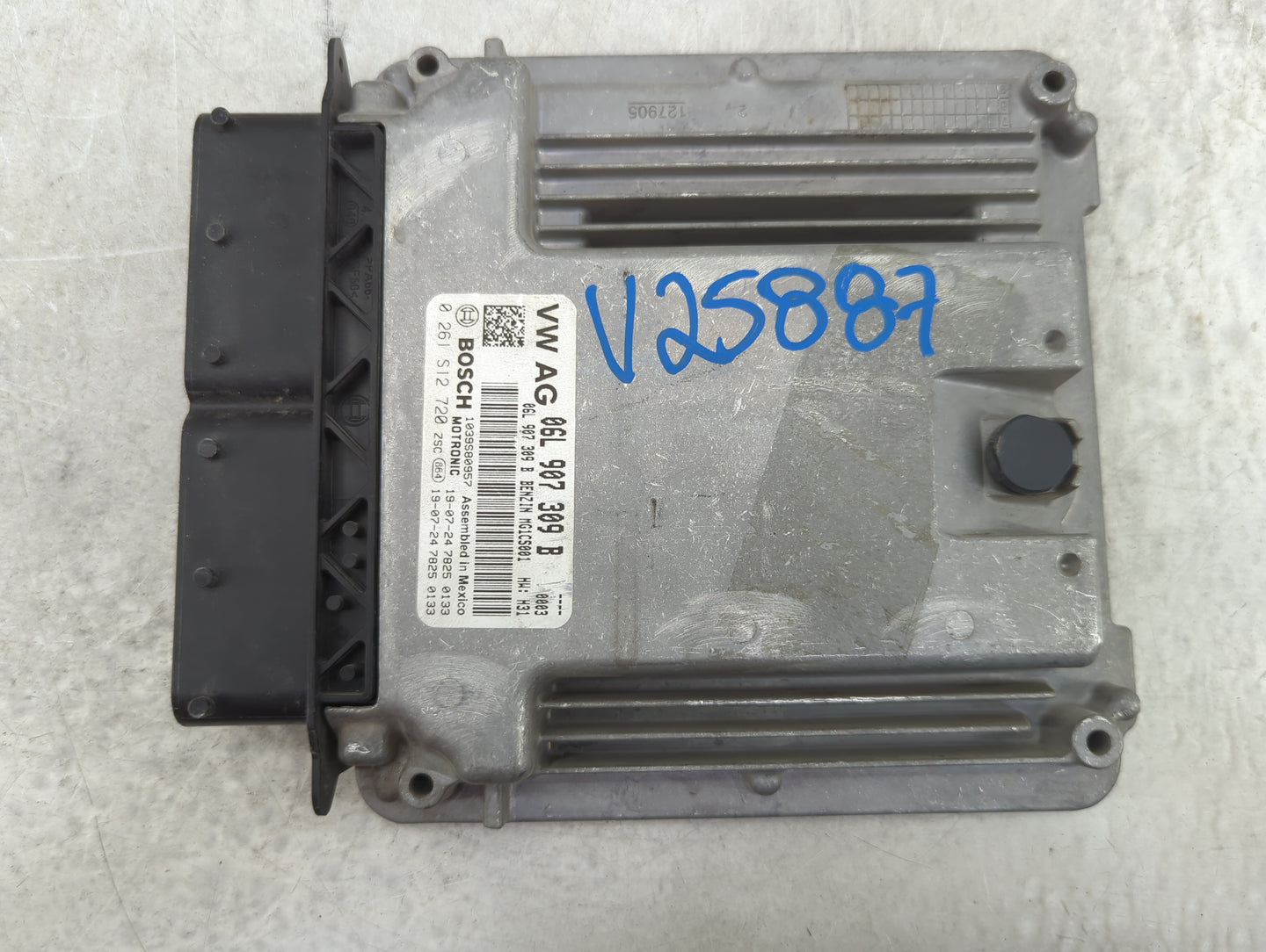 2018-2020 Volkswagen Tiguan PCM Engine Control Computer ECU ECM PCU OEM P/N:06L907309B 0261S12720 Fits Fits 2018 2019 2020 O