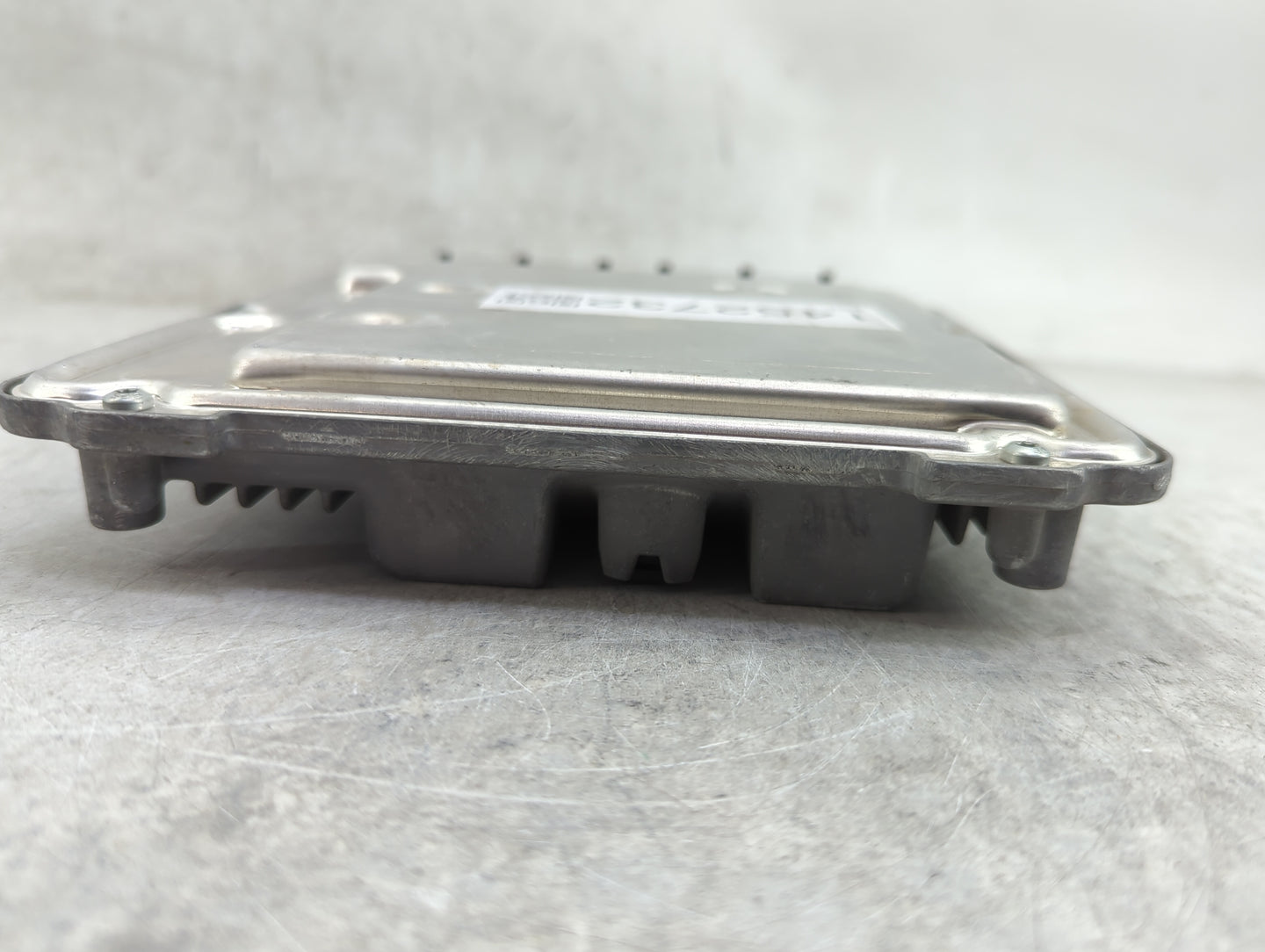 2018-2020 Volkswagen Tiguan PCM Engine Control Computer ECU ECM PCU OEM P/N:06L907309B 0261S12720 Fits Fits 2018 2019 2020 O